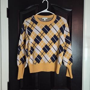 Argyle Pattern Crew Neck Sweater